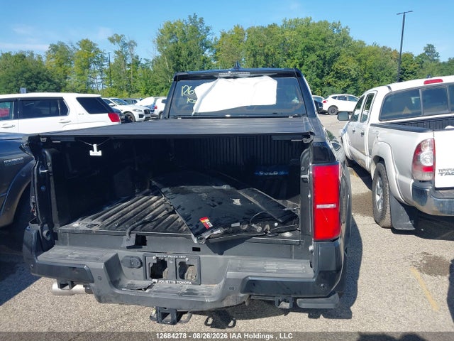 3TYLB5JN7TT116879 Toyota Tacoma 4x4 8a
