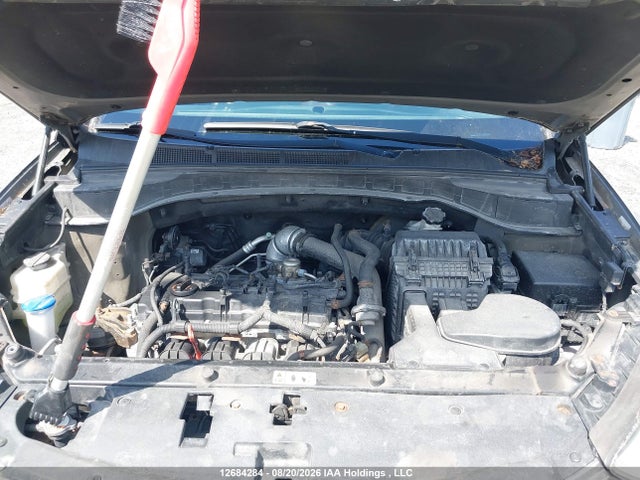 2013 Hyundai Santa Fe Sport 2.0t Se მანქანა იყიდება აუქციონზე, vin: 5XYZUDLA1DG020460, აუქციონის ნომერი: 12684284