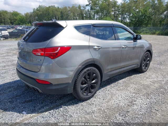 2013 Hyundai Santa Fe Sport 2.0t Se მანქანა იყიდება აუქციონზე, vin: 5XYZUDLA1DG020460, აუქციონის ნომერი: 12684284