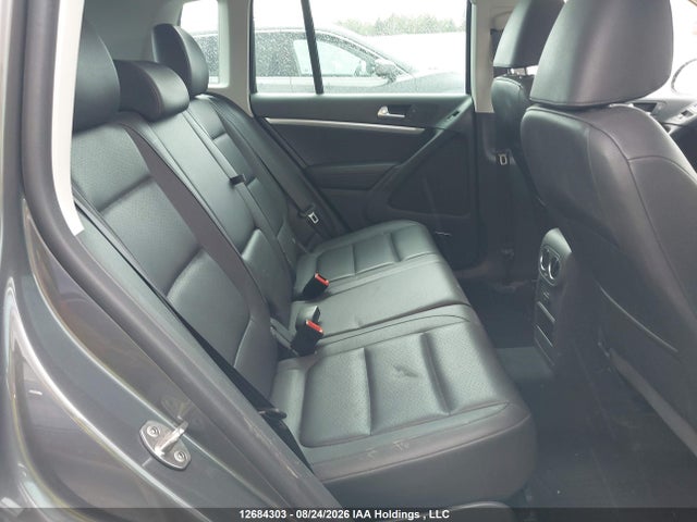 WVGJV7AX2FW560209 Volkswagen Tiguan Comfortline/highline/special Edition/trendline