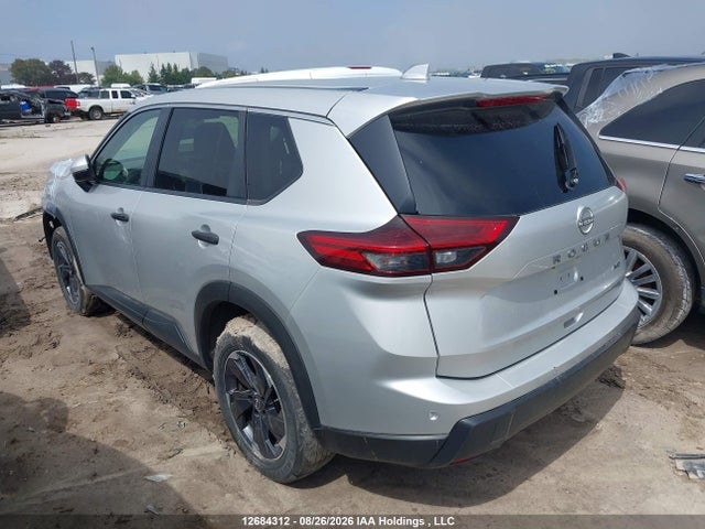 JN8BT3AB0SW165360 Nissan ROGUE S