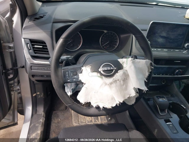 JN8BT3AB0SW165360 Nissan ROGUE S