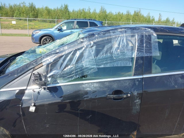 Продажа на аукционе авто 2012 Ford Focus Titanium, vin: 1FAHP3J23CL418349, номер лота: 12684386