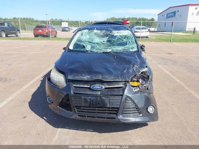 Продажа на аукционе авто 2012 Ford Focus Titanium, vin: 1FAHP3J23CL418349, номер лота: 12684386