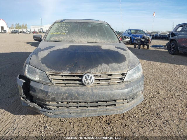 2016 Volkswagen Jetta Sel/sel Premium მანქანა იყიდება აუქციონზე, vin: 3VWL07AJXGM275991, აუქციონის ნომერი: 12684436