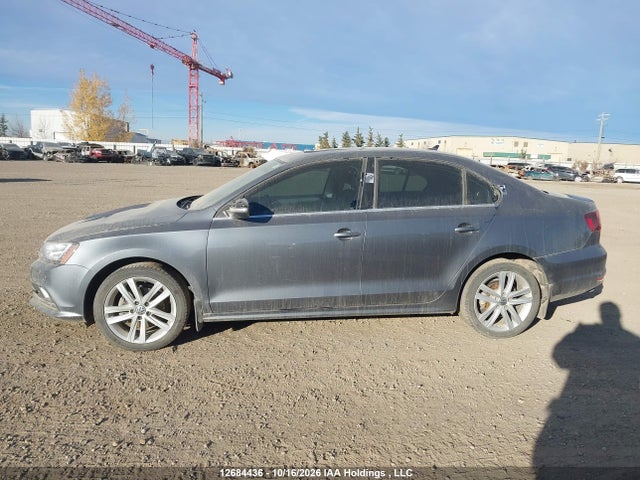 2016 Volkswagen Jetta Sel/sel Premium მანქანა იყიდება აუქციონზე, vin: 3VWL07AJXGM275991, აუქციონის ნომერი: 12684436