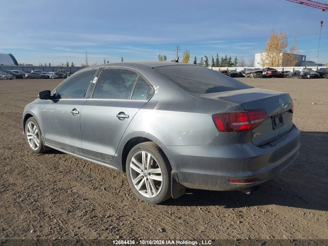 2016 Volkswagen Jetta Sel/sel Premium მანქანა იყიდება აუქციონზე, vin: 3VWL07AJXGM275991, აუქციონის ნომერი: 12684436