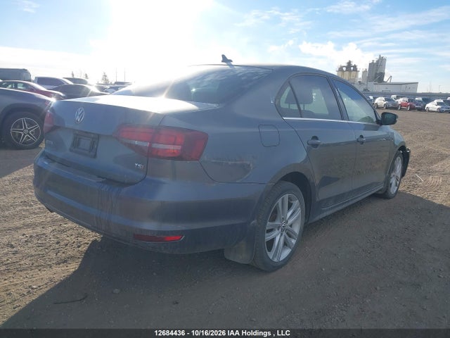 2016 Volkswagen Jetta Sel/sel Premium მანქანა იყიდება აუქციონზე, vin: 3VWL07AJXGM275991, აუქციონის ნომერი: 12684436