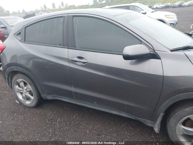 3CZRU5H33JM101159 Honda HR-V LX
