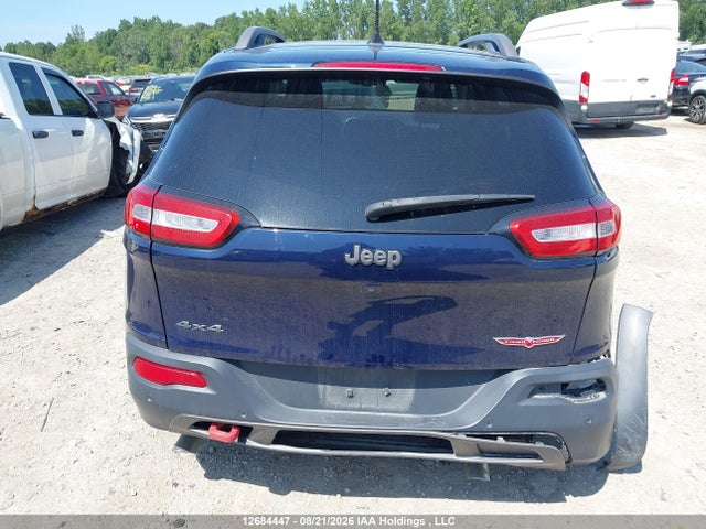 Продажа на аукционе авто 2016 Jeep Cherokee Trailhawk, vin: 1C4PJMBS8GW356933, номер лота: 12684447