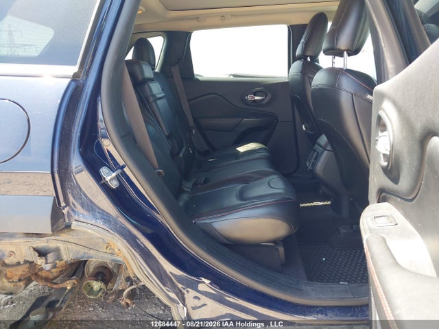 Продажа на аукционе авто 2016 Jeep Cherokee Trailhawk, vin: 1C4PJMBS8GW356933, номер лота: 12684447