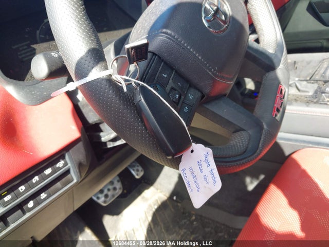 Toyota Tundra 2025 5TFPC5DB9SX114118 Image 10