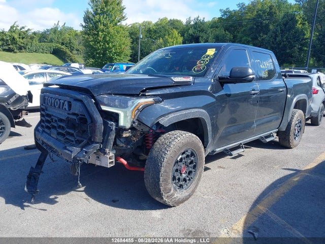 Toyota Tundra 2025 5TFPC5DB9SX114118 Image 2