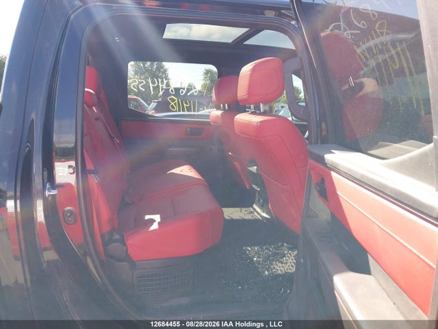Toyota Tundra 2025 5TFPC5DB9SX114118 Image 8