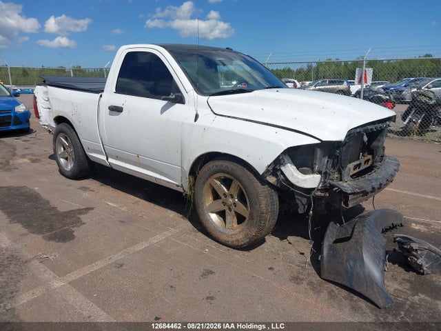 2018 3C6JR6AT1JG181104 main image