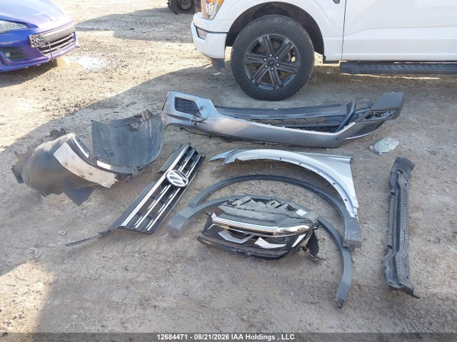2019 Volkswagen Tiguan Highline მანქანა იყიდება აუქციონზე, vin: 3VV4B7AX0KM166391, აუქციონის ნომერი: 12684471