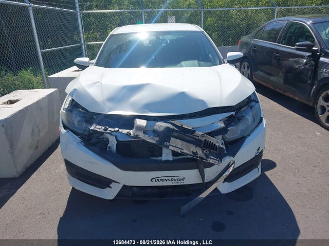 Продажа на аукционе авто 2017 Honda Civic Lx, vin: 2HGFC2F52HH038211, номер лота: 12684473