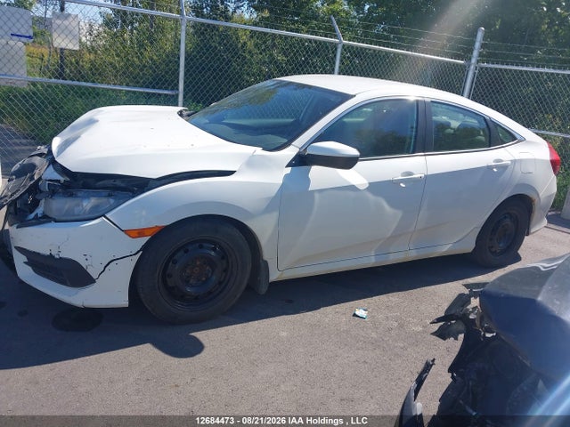 Продажа на аукционе авто 2017 Honda Civic Lx, vin: 2HGFC2F52HH038211, номер лота: 12684473