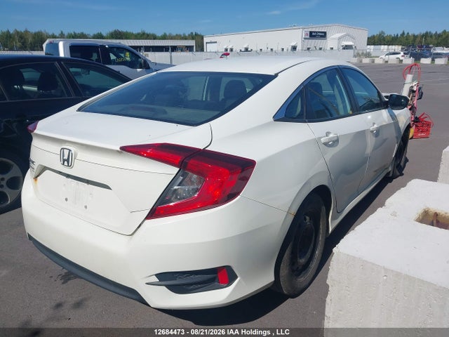 Продажа на аукционе авто 2017 Honda Civic Lx, vin: 2HGFC2F52HH038211, номер лота: 12684473
