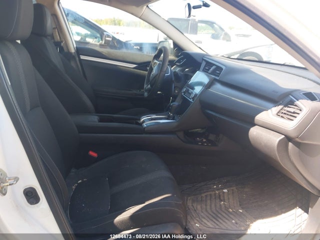 Продажа на аукционе авто 2017 Honda Civic Lx, vin: 2HGFC2F52HH038211, номер лота: 12684473