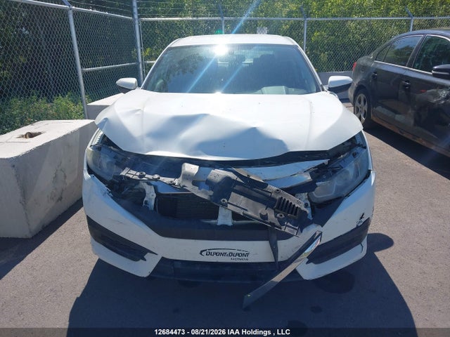 Продажа на аукционе авто 2017 Honda Civic Lx, vin: 2HGFC2F52HH038211, номер лота: 12684473