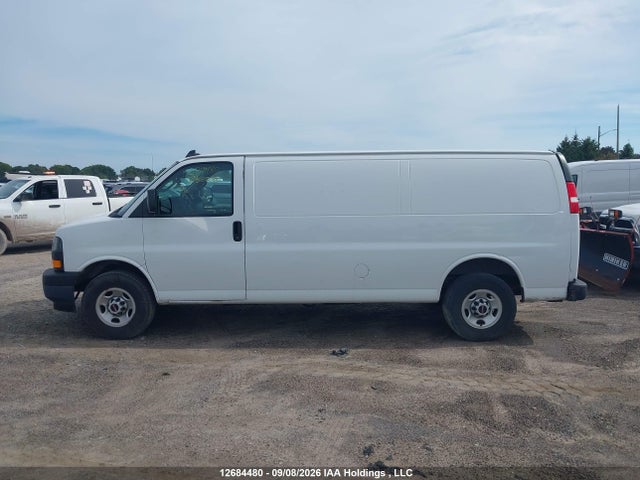 GMC Savana G2500 2020 1GTW7BFPXL1219617 Image 14