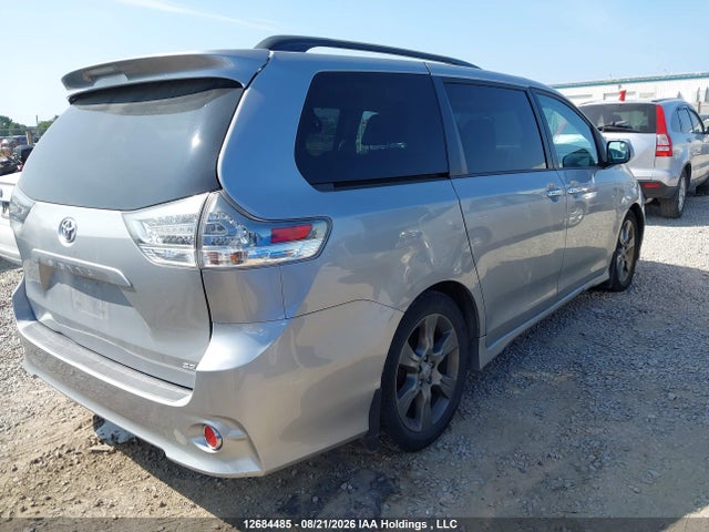 12684485 :رقم المزاد ، 5TDXK3DC8FS668164 vin ، 2015 Toyota Sienna مزاد بيع