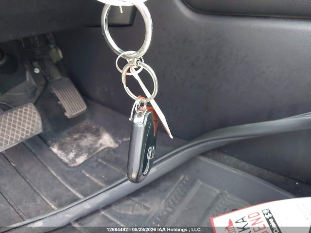 2HKRS3H29TH000157 Honda CR-V