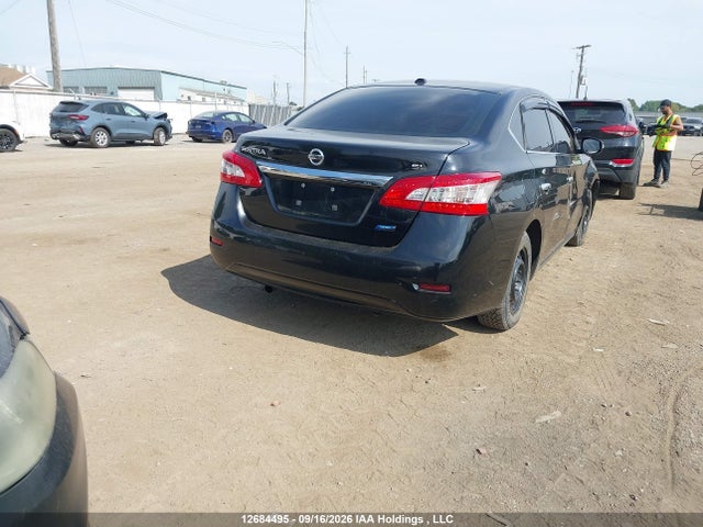 Nissan Sentra 2015 3N1AB7AP3FL632069 Image 4