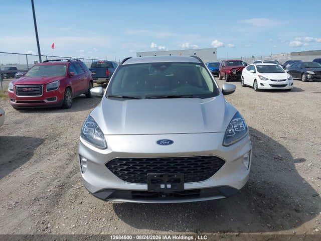 1FMCU9DZ9LUB82823 Ford Escape Titanium Hybrid