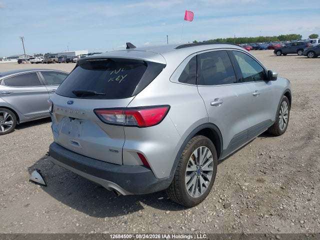 1FMCU9DZ9LUB82823 Ford Escape Titanium Hybrid