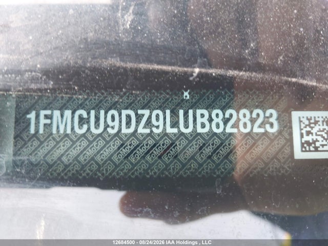 1FMCU9DZ9LUB82823 Ford Escape Titanium Hybrid
