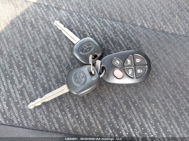 2012 Toyota Sienna Se 8 Passenger მანქანა იყიდება აუქციონზე, vin: 5TDXK3DC2CS227397, აუქციონის ნომერი: 12684501