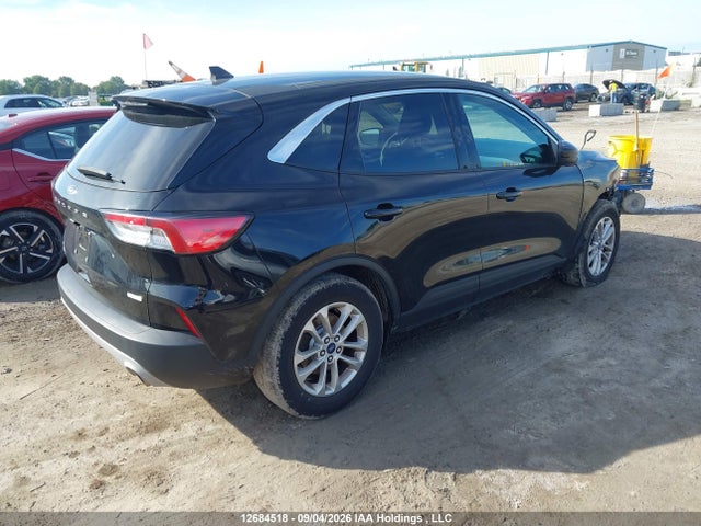 Продажа на аукционе авто 2020 Ford Escape, vin: 1FMCU0G62LUB32584, номер лота: 12684518