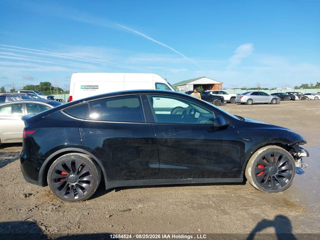Продажа на аукционе авто 2021 Tesla Model Y Performance, vin: 5YJYGDEF6MF251809, номер лота: 12684524