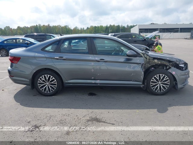 Продаж на аукціоні авто 2021 Volkswagen Jetta Highline, vin: 3VWE57BU1MM076990, номер лоту: 12684530
