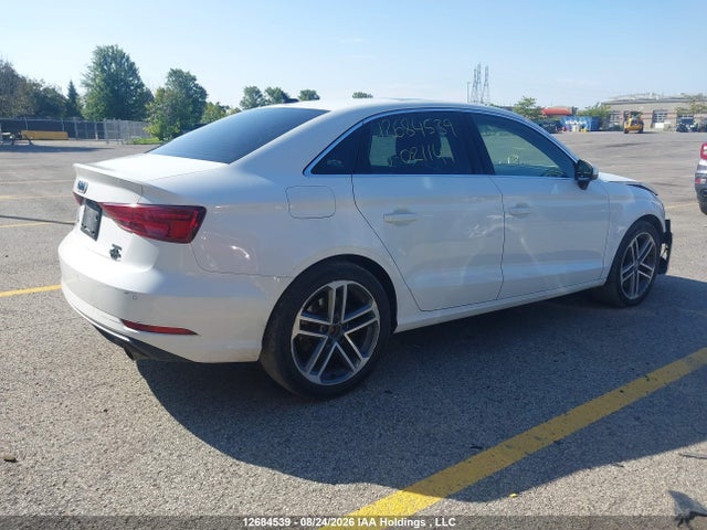 Audi A3 45 Komfort 2020 WAUBEGFF2LA021149 Image 4