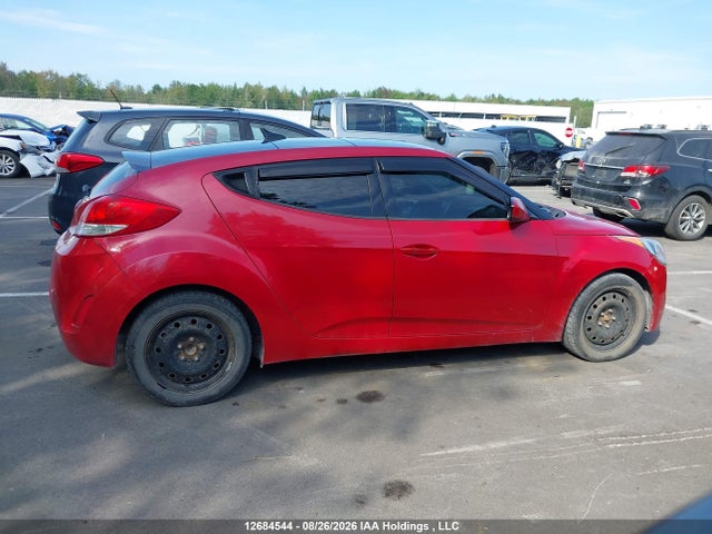 2013 Hyundai Veloster მანქანა იყიდება აუქციონზე, vin: KMHTC6AD9DU109205, აუქციონის ნომერი: 12684544