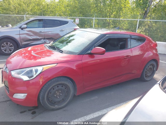 2013 Hyundai Veloster მანქანა იყიდება აუქციონზე, vin: KMHTC6AD9DU109205, აუქციონის ნომერი: 12684544