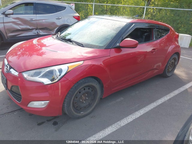 2013 Hyundai Veloster მანქანა იყიდება აუქციონზე, vin: KMHTC6AD9DU109205, აუქციონის ნომერი: 12684544