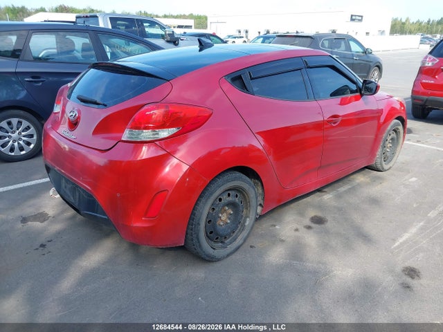 2013 Hyundai Veloster მანქანა იყიდება აუქციონზე, vin: KMHTC6AD9DU109205, აუქციონის ნომერი: 12684544