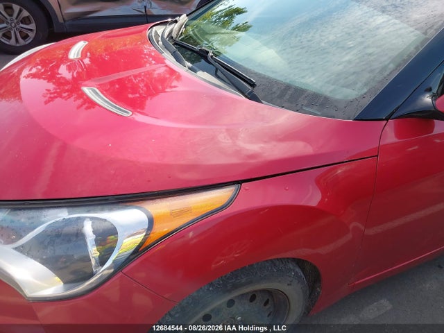 2013 Hyundai Veloster მანქანა იყიდება აუქციონზე, vin: KMHTC6AD9DU109205, აუქციონის ნომერი: 12684544