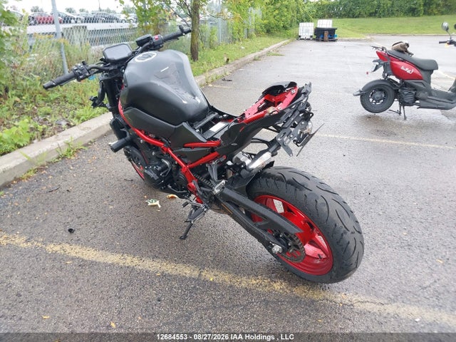 Kawasaki Zr900 F 2021 ML5ZRDF12MDA45845 Image 3