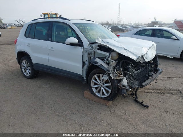 2017 Volkswagen Tiguan Wolfsburg მანქანა იყიდება აუქციონზე, vin: WVGNV7AX8HK031407, აუქციონის ნომერი: 12684557