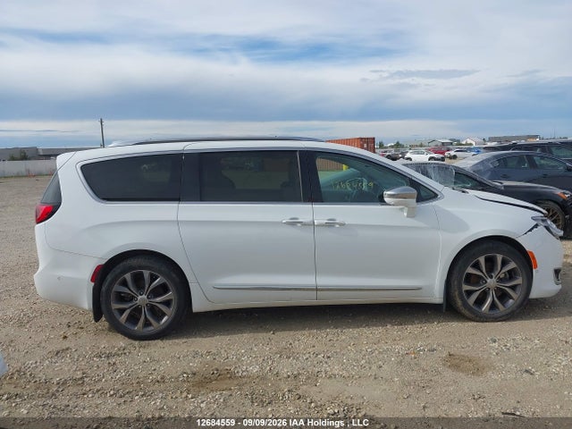 2C4RC1GG9KR706092 Chrysler Pacifica Limited
