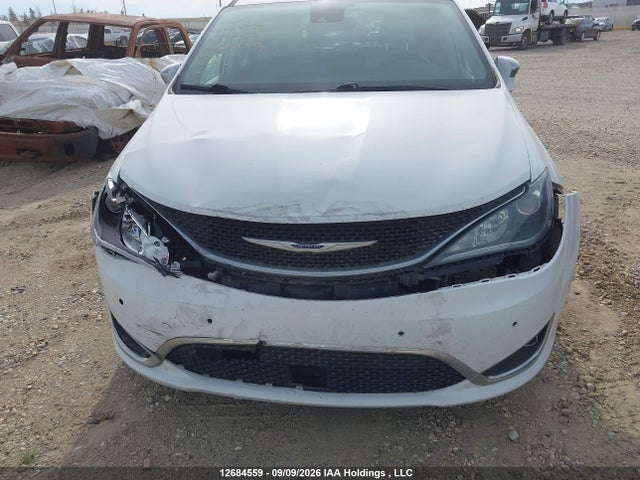 2C4RC1GG9KR706092 Chrysler Pacifica Limited