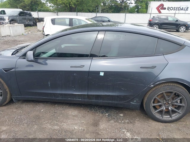 Продажа на аукционе авто 2022 Tesla Model 3, vin: 5YJ3E1EBXNF204229, номер лота: 12684570