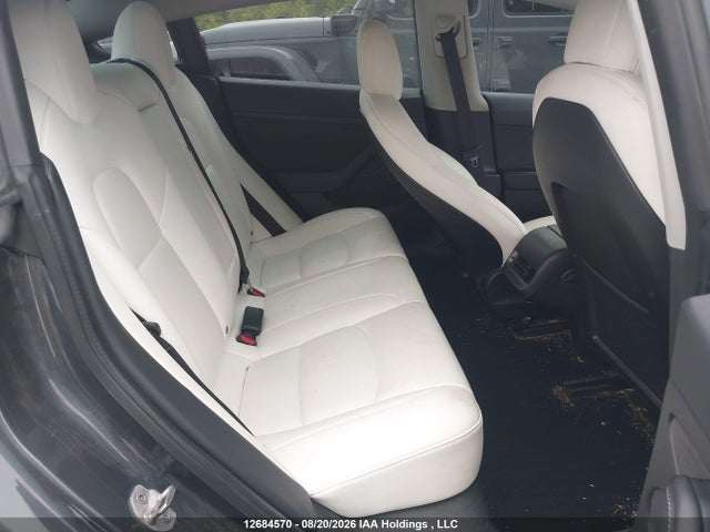 Продажа на аукционе авто 2022 Tesla Model 3, vin: 5YJ3E1EBXNF204229, номер лота: 12684570