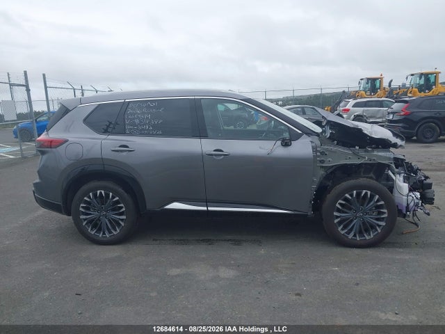 2026 Nissan Rogue Platinum Awd Cvt მანქანა იყიდება აუქციონზე, vin: JN8BT3DD8TW318288, აუქციონის ნომერი: 12684614