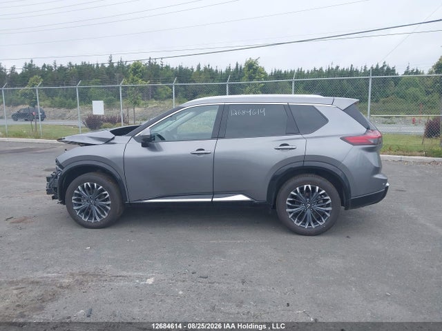 2026 Nissan Rogue Platinum Awd Cvt მანქანა იყიდება აუქციონზე, vin: JN8BT3DD8TW318288, აუქციონის ნომერი: 12684614